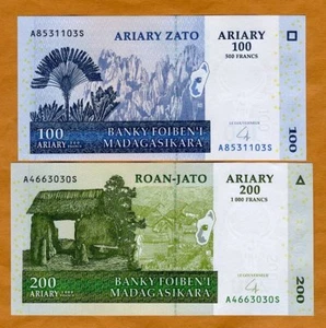 Madagascar, Set, 100 + 200 Ariary, 2004, Picks 86-87, UNC - Picture 1 of 1