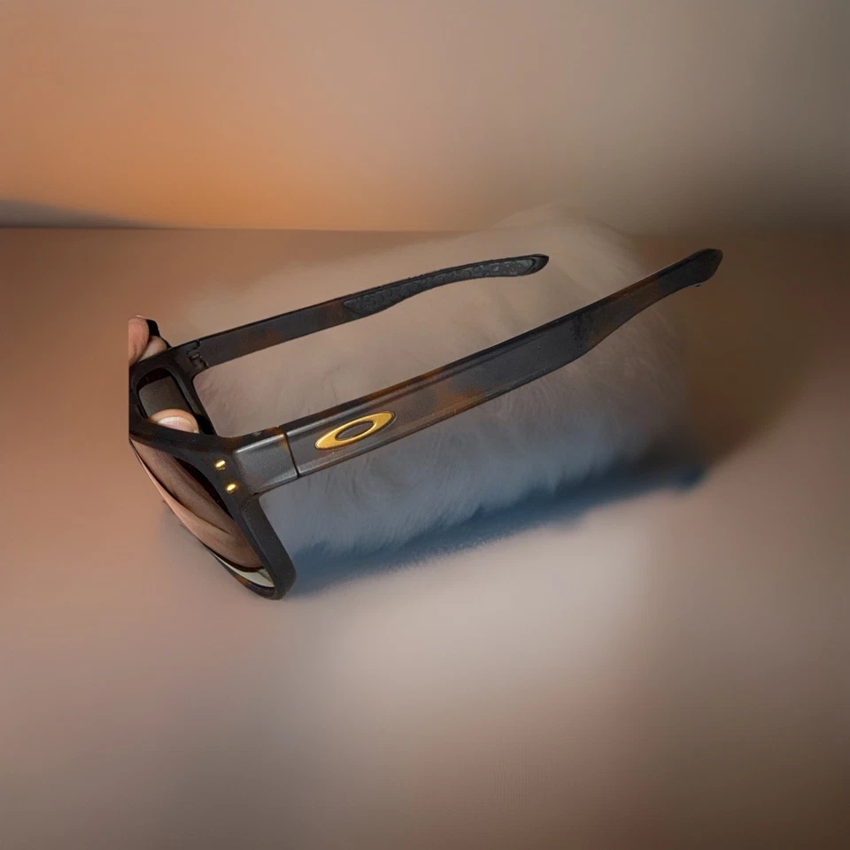 Oakley Holbrook POLARIZED Sonnenbrille Sunglasses Wood Braun Lens Neuwertig - Bild 1 von 4