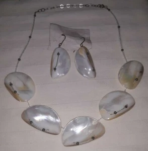 MOP Mother Of Pearl Choker Style Necklace w/Mirrored Glass Seedbeads etc. PRETTY - Picture 1 of 12