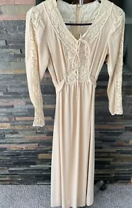 Vestido Formal Largo Vintage Años 70 Crema con Encaje JCPenney - Imagen 1 de 6