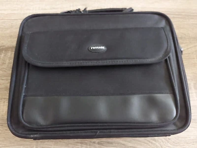 Черный чехол для планшета/ноутбука RooCASE 12,5x9,5x2,5 с несколькими карманами - Изображение 1 из 4