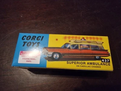 Corgi Toys Superior Ambulance On Cadillac Chassis 437 - Image 1 of 4