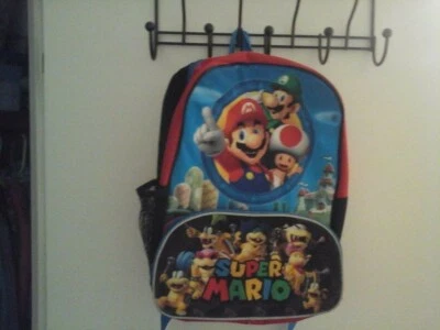 Mochila escolar Nintendo Super Mario. usado muy buen estado  Foto 1 de 2