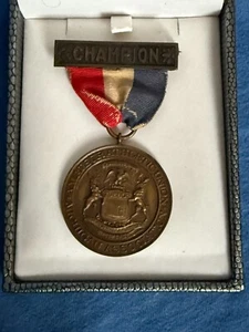 1930 AAU Champion Medal Michigan Indoor Track 1 Mile Amateur Athletic Union DET - Picture 1 of 10