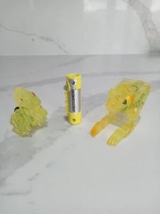 Power Rangers Dino Charge Deinonychus number 11 Charger + Mini Zord Holder  - Picture 1 of 11
