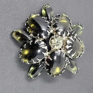Vintage 60s Flower Brooch Pin Dark Green Lucite Cabochon Rhinestone Prong Set - Picture 1 of 5