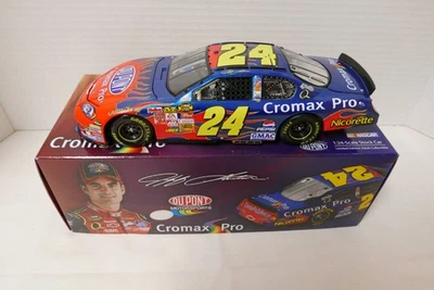 Jeff Gordon #24 DuPont Cromax Pro 2007 1/24 NASCAR diecast nuevo en caja Foto 1 de 4