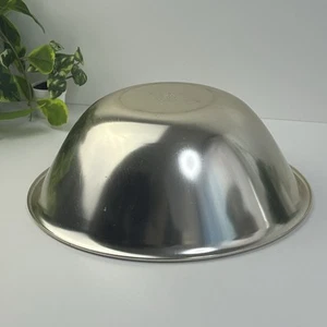 Vintage Wear-Ever Spun Aluminum Bowl No. 454 Mixing Bowl Gold Tone MCM Salad - Picture 1 of 6
