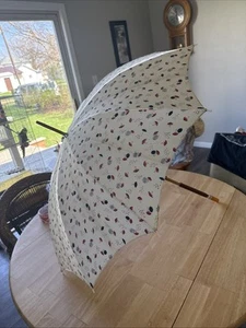 Vintage Ladies Wooden Handle Umbrella - Picture 1 of 11