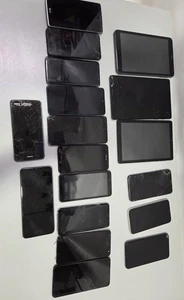 Lot de 18 téléphones/tablettes pour pièces - Photo 1 sur 12