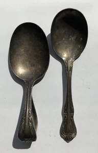 2 Two Baby Spoons 1881 Rogers Silverplate Oneida Ltd Curved And Straight Handle - Picture 1 of 7