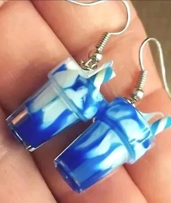 Verano Divertido Azul Helado Flotador Helado Copa Vidrio Novedad Niñas Pendientes Colgantes Foto 1 de 4