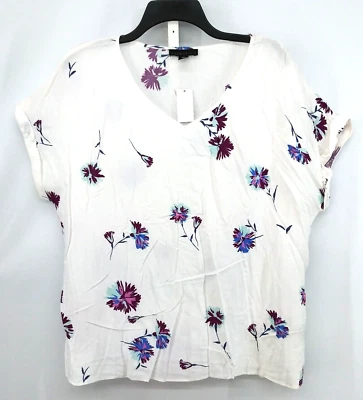 Attention Shirt Womens Plus Size 2XL White Floral Short Sleeve V-Neck Top - Image 1 of 4