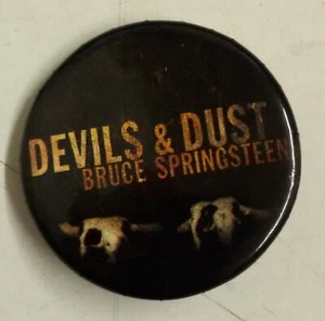Bruce Springsteen Chapa oficial Tour Devils & Dust USA 2005 - Imagen 1 de 1