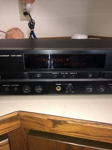 Yamaha CD Recorder CDR-D651 parts read - Picture 1 of 16