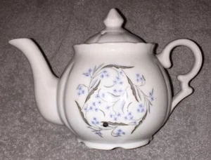 Harmony Made In Japan - Ceramic Teapot - Picture 1 of 9