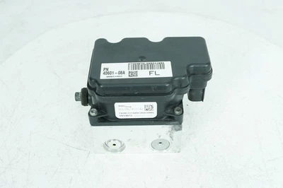 2012 Harley Touring FLHTCU Electra Ultra OEM ABS Brake Pump & Control Module - Image 1 of 4