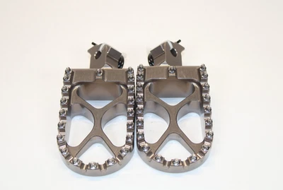 Tusk Billet Race Foot Pegs With Springs fits Kawasaki KLR 650 87-18, 22-26 - Image 1 of 4