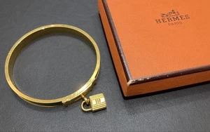 Hermes Green Kelly Cadena Bangle Bracelet Elegant Women's Jewelry Accessory - Picture 1 of 11