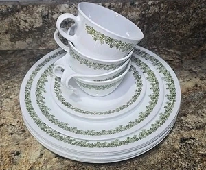 14 Stck. Vintage Corelle Crazy Daisy Frühlingsblüte 8 Abendessen 1 Salat 1 Untertasse & 4 Tassen - Bild 1 von 9