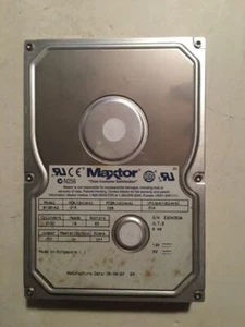 MAXTOR IDE 1.08GB 3.5 INCH HDA01A, PCBA02B, UNIQUE 01A, G,T,B,B 48, DATE 06-04 - Afbeelding 1 van 3