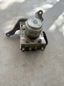 2014-2015 Honda Civic Sedan 1.8L EX A/T ABS Anti-Lock Brake Pump VSA TR3A3 OEM - Picture 1 of 7