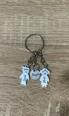 PORTACHIAVI FAMIGLIA CIONDOLO FAMILY FIGLI MAMMA PAPÀ REGALO IN ALLUMINIO OTTONE - Immagine 1 di 2