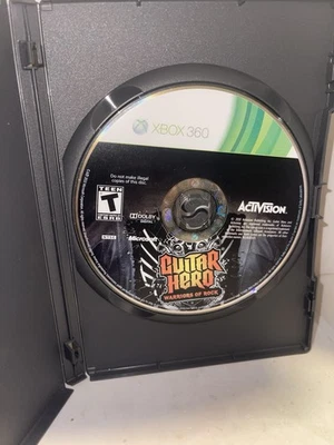 Guitar Hero: Warriors of Rock Activision, Xbox 360, 2010 solo disco Foto 1 de 4