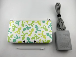 [S-rank] Nintendo 3DS LL XL console Luigi 30th Anniversary with Charger/Stylus - Picture 1 of 9