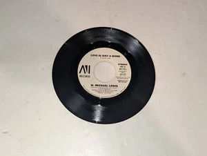 W Michael Lewis "Love is Just A Word" Vinyl 45 Promo Schallplatte sehr guter Zustand + W6737 - Bild 1 von 2