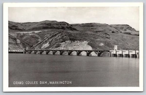 Postal de la presa Grand Coulee de Washington - Imagen 1 de 2