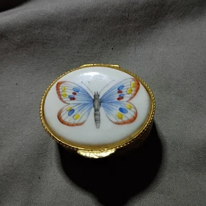 Vintage Butterfly Small Trinket Box - Picture 1 of 4
