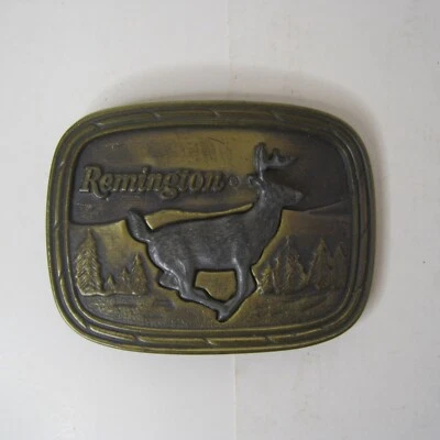 Hebilla de cinturón de ciervo cola blanca vintage Remington Running 1979 - 3" x 2,25" - 2 oz Foto 1 de 4