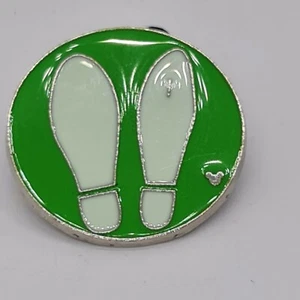 Disney Trading Pins Green Hidden Mickey Goofy's Feet Disney Parks 2007 Used - Picture 1 of 11