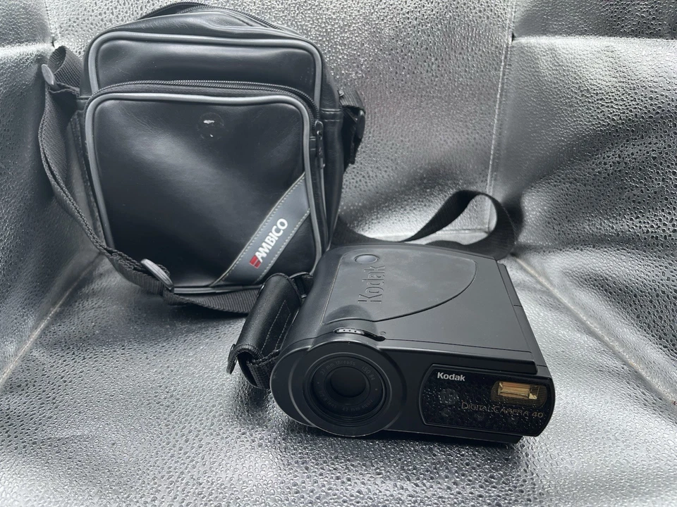 Kodak DC DC40 0.4MP Digital Camera Tested Working Vintage Rare  With Case - Image 1 of 4