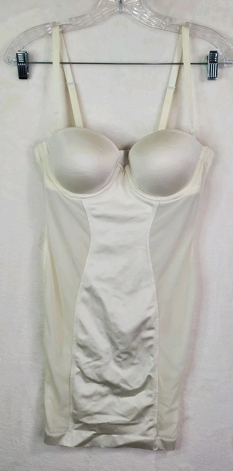 Victoria’s Secret Power Figura ahuecada Prendas moldeadoras Slip 36B Blanco Novia Con aros Foto 1 de 4