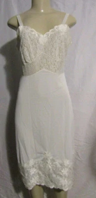 Lencería vintage años 50 ARISTOCRAFT superior de nailon encaje completo sin cordones talla 34 EE. UU. Foto 1 de 4