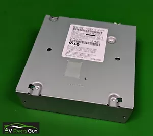 Tesla Model S 2012-2016 RADIO - PANASONIC BASE RADIO - 1004787-01-B - Foto 1 di 3