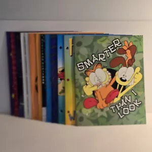 TÚ ELIGES - Carpeta Garfield Odie Portafolio Hiel 12" x 9 3/8" Bolsillos 3 Agujeros NUEVO - Imagen 1 de 22