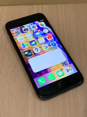 Apple iPhone 8 - 64GB - Grigio Siderale (Sbloccato) - Immagine 1 di 4