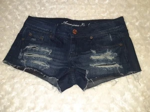 American Eagle dark Blue Denim wash cut-off shorts Distressed Y2K womens size 2 - Picture 1 of 8