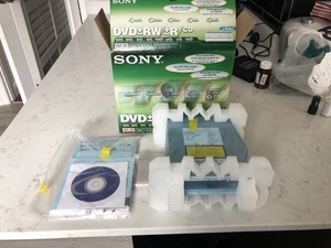 DVD-R/CD/DVD+RW SONY DRU-510A PC DVD/CD Reader/Writer Disc Burner -Brand New- - Picture 1 of 7