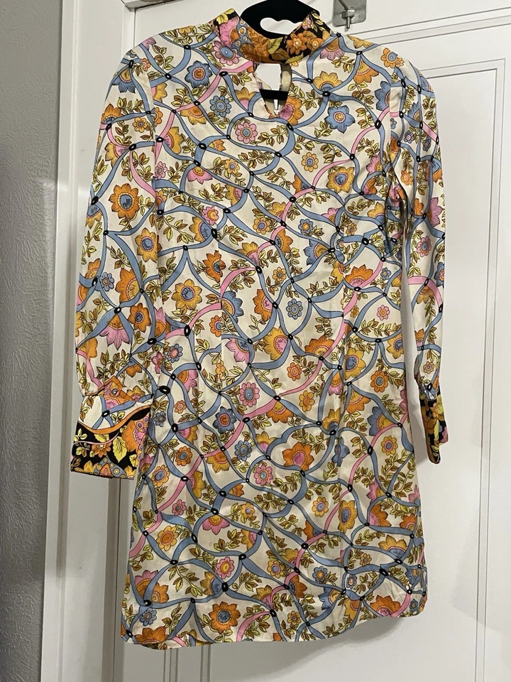 Minivestido vintage de mujer de los años 60 manga larga Foto 1 de 4