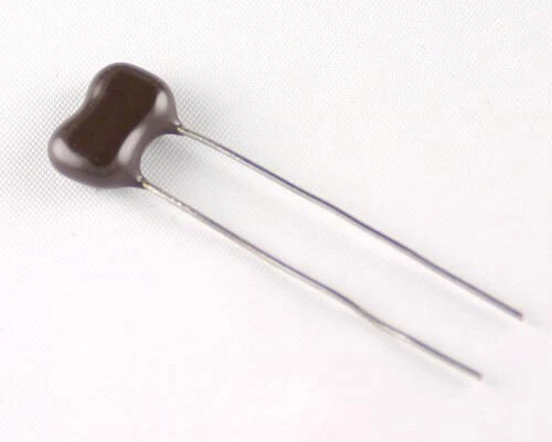 25x 50pF 500V 5% Plata Dip Mica Condensadores Sumergidos DM15 .00005uF CD15ED500JO3 Foto 1 de 1