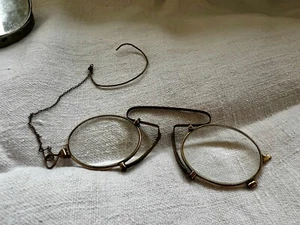 Antique Pince Nez 19C Spectacle, Vintage French Glasses w/ Chain Ear Loop VGC - Picture 1 of 10