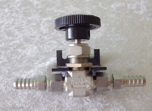 Swagelok 3/8" needle valve SS1RS6 regulating stem 5000 PSI 316 stainless steel