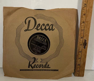 The Weavers ‎– 10"     78 RPM.   On Top of  Old Smoky & Across the Wide Missouri Foto 1 de 4