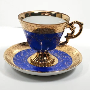 Taza y platillo vintage de porcelana Demitasse tono azul cobalto y dorado - Imagen 1 de 14