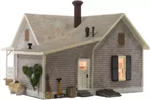 Built-N-Ready Old Homestead House HO - Picture 1 of 9