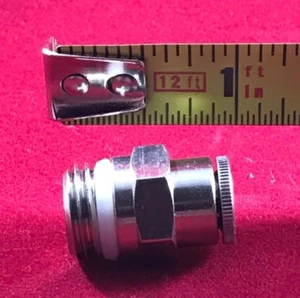 CAMOZZI P6510 04-04 MALE CONNECTOR 1/4" OD TUBE 1/4" PRO-FIT TEFLON SEAL NNB  - Picture 1 of 5